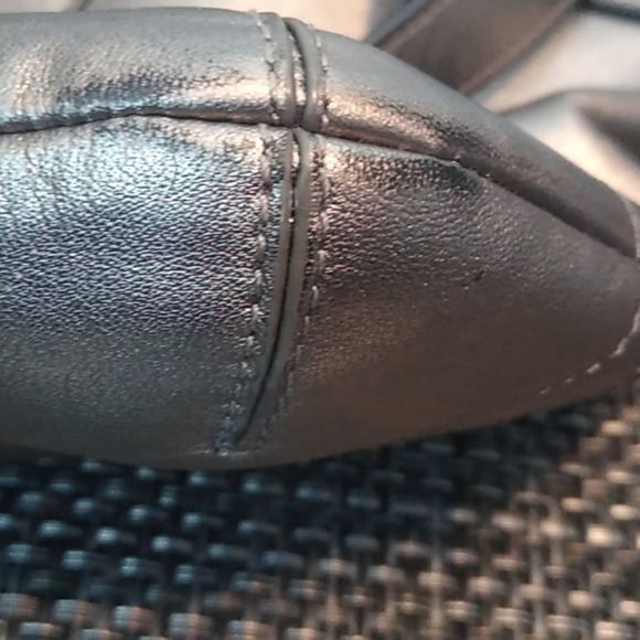 Coach - Picture 4 of 8